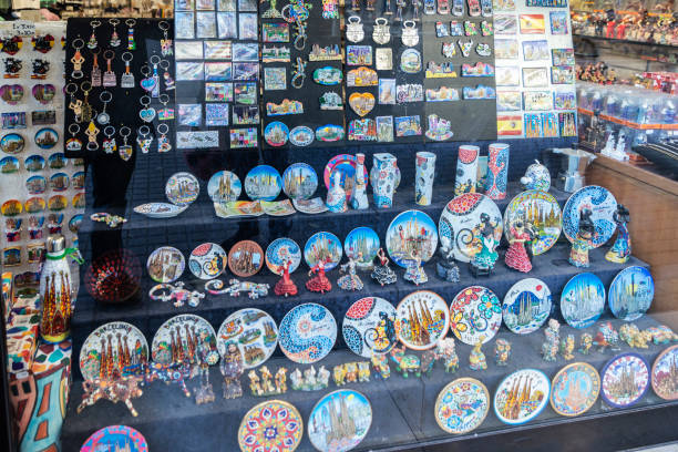 ¡No compres souvenirs hasta leer esto! El truco de los viajeros expertos para obtener los mejores recuerdos